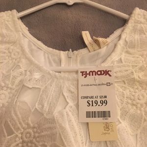 White floral dress | size: small | tags still on